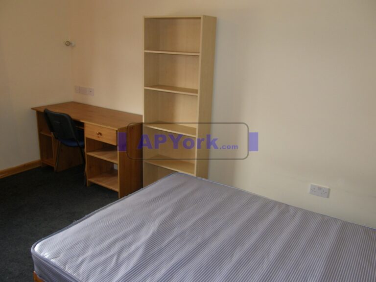 crombie ave 100 18 bed 4 768x576