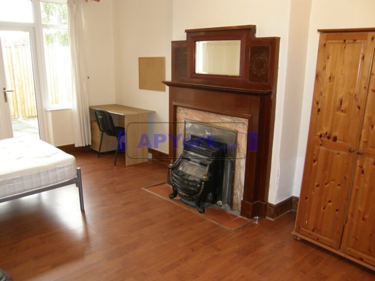 intake ave 287 11 bed 2 1 768x576