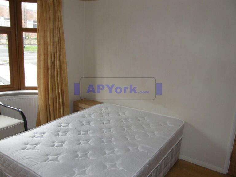 newland park dr 628 06 bed 1 1 768x576