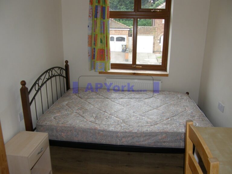 newland park dr 628 11 bed 3 1 768x576