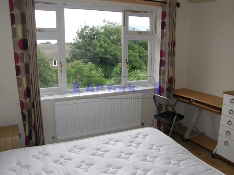 newland park dr 628 17 bed 5 1 768x576