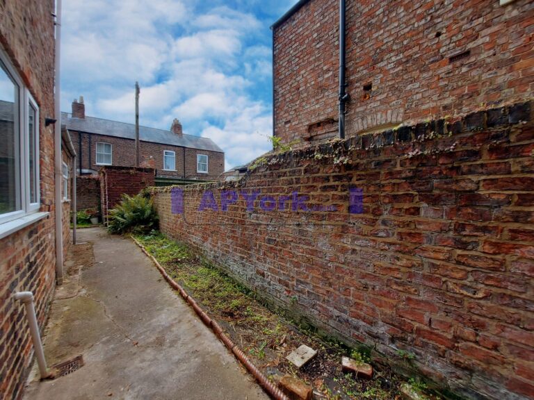 st johns cres 170 34 768x576