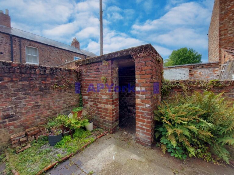 st johns cres 170 35 768x576