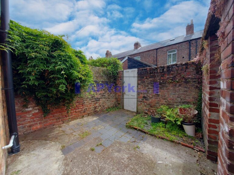 st johns cres 170 36 768x576