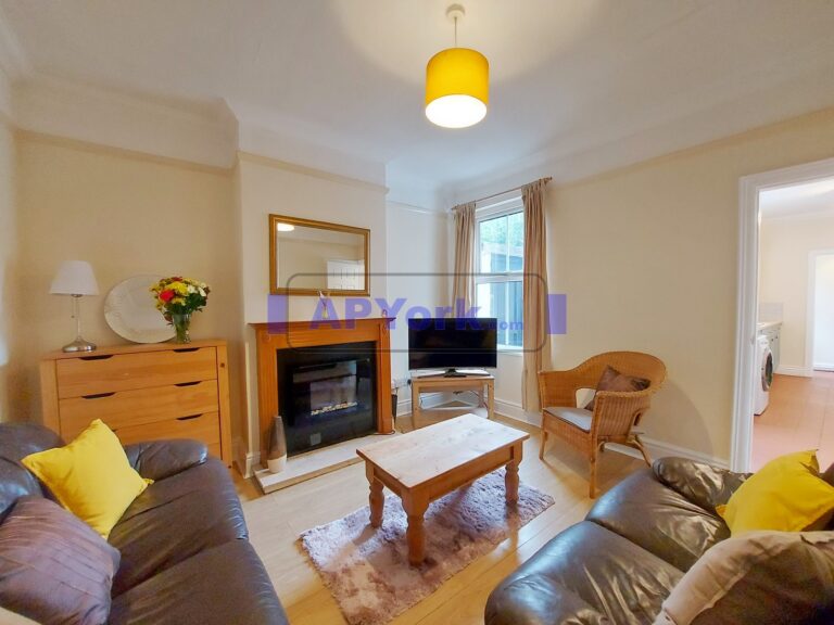 foss islands rd 384 03 768x576