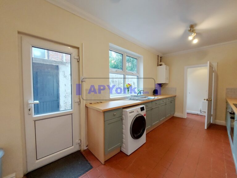 foss islands rd 384 07 768x576