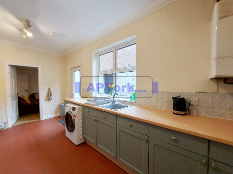 foss islands rd 384 09 768x576